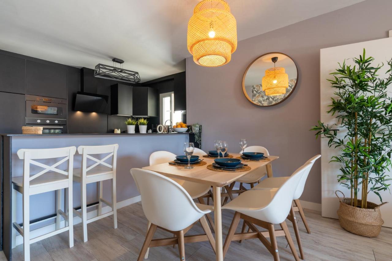 Lets In The Sun Sea View Apartment Calabella 卡拉德米哈斯 外观 照片