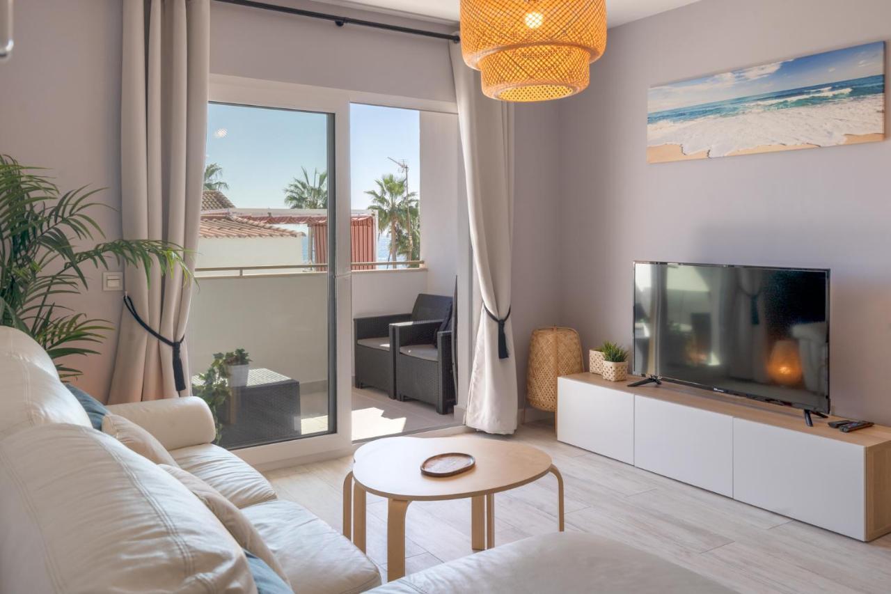 Lets In The Sun Sea View Apartment Calabella 卡拉德米哈斯 外观 照片