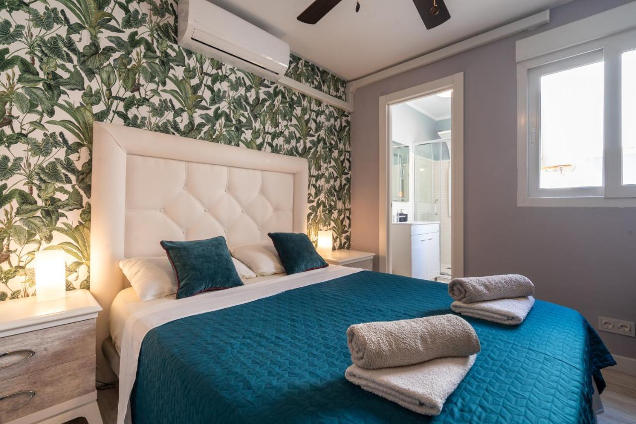 Lets In The Sun Sea View Apartment Calabella 卡拉德米哈斯 外观 照片
